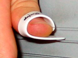 Plastic Guitar Thumb Pick www.guitaradventures.com - Finger Picking Guitar Tips - The Thumb Pick